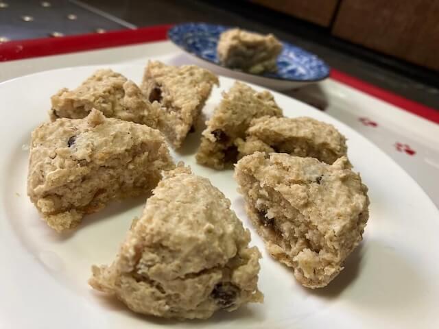 胡麻オートミールスコーン