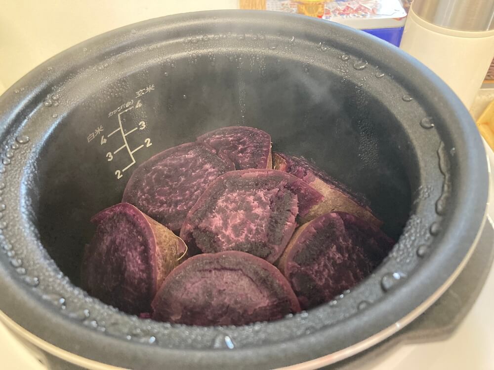 T-falの無水調理で美味しくできた紅芋