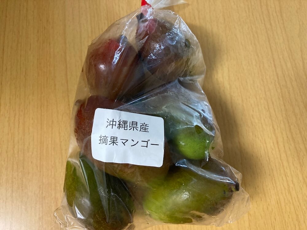 摘果マンゴー